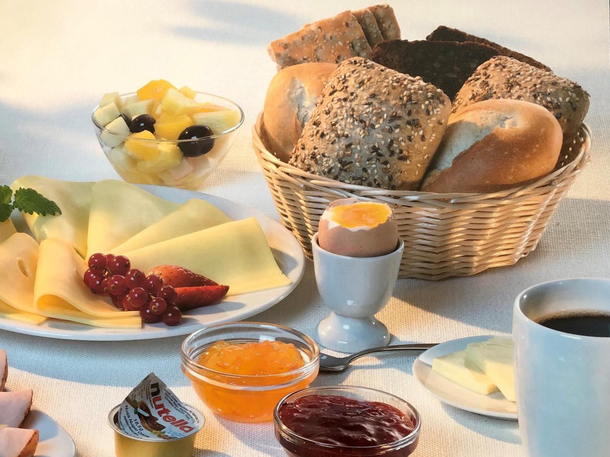 לייפציג Hotel Am Bayrischen Platz מראה חיצוני תמונה
